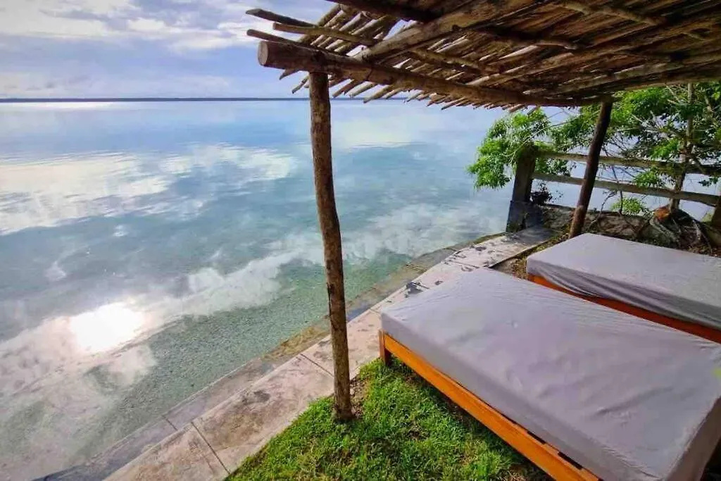 Villa Santuario Lake Front Oasis Bacalar