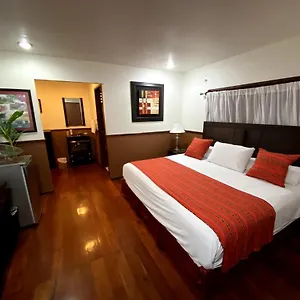 Coras's Place Bacalar