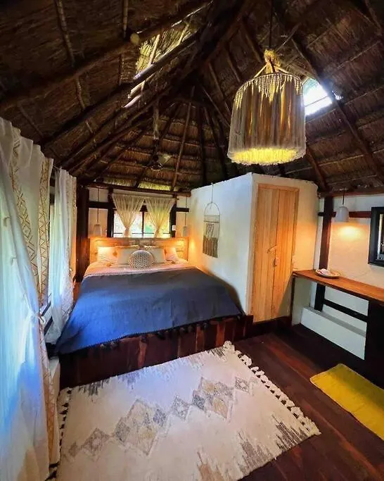 Villa Santuario Lake Front Oasis Bacalar