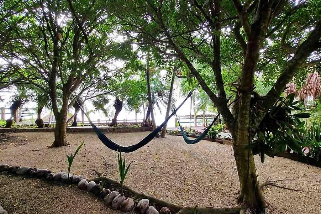 Villa Santuario Lake Front Oasis Bacalar